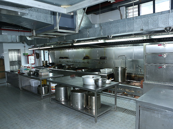 厨房设计全攻略：打造实用与美观兼具的烹饪空间